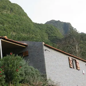 chale-da-melaria.madeira-islandshotels.com/